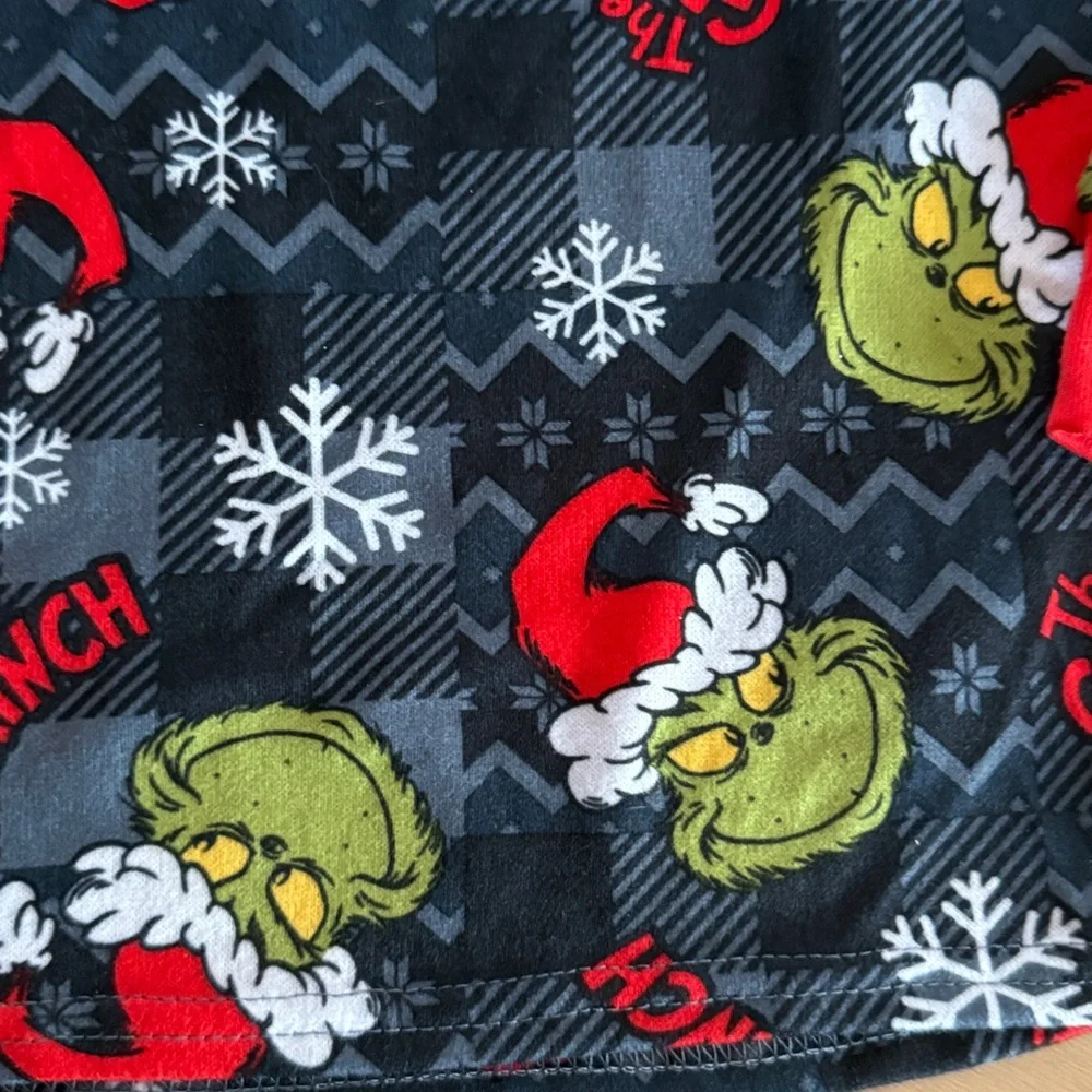 THE GRINCH BOYS SNUG FIT SOFT LONG SLEEVE TOP & BOTTOM 2-PIECE PAJAMA SET SZ: 10